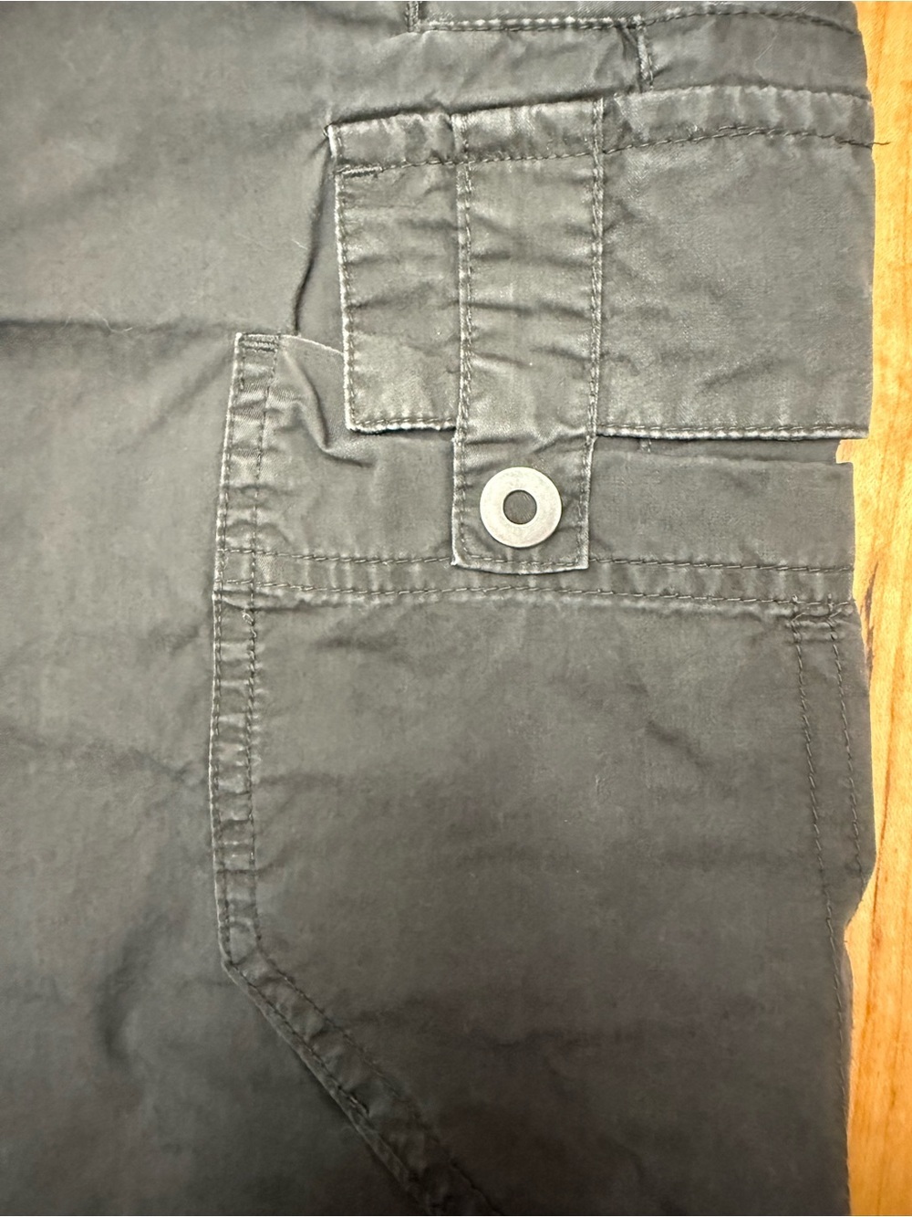 Columbia Men’s Cargo Shorts Size 42 Gray Multi Pocket Outdoor Hiking AM4474 - Picture 8 of 16